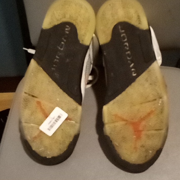I have a pair of Jordan Retro 5 Orange Peel Size 10 - Picture 7 of 7